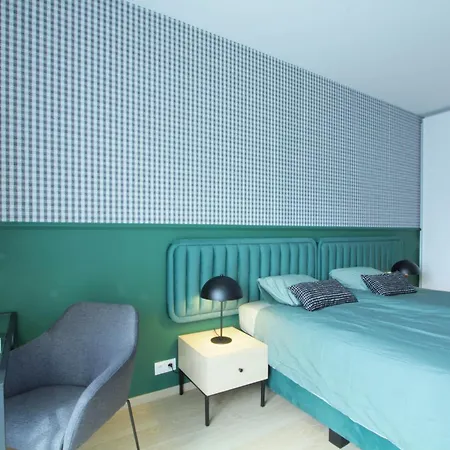 Strict Center Apartment